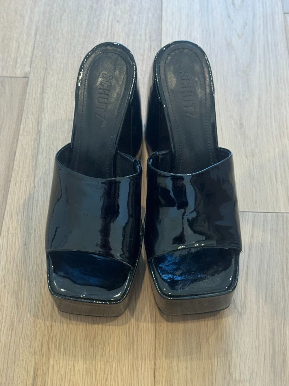 Schutz Aretha Black Patent Platform Mules 7B
